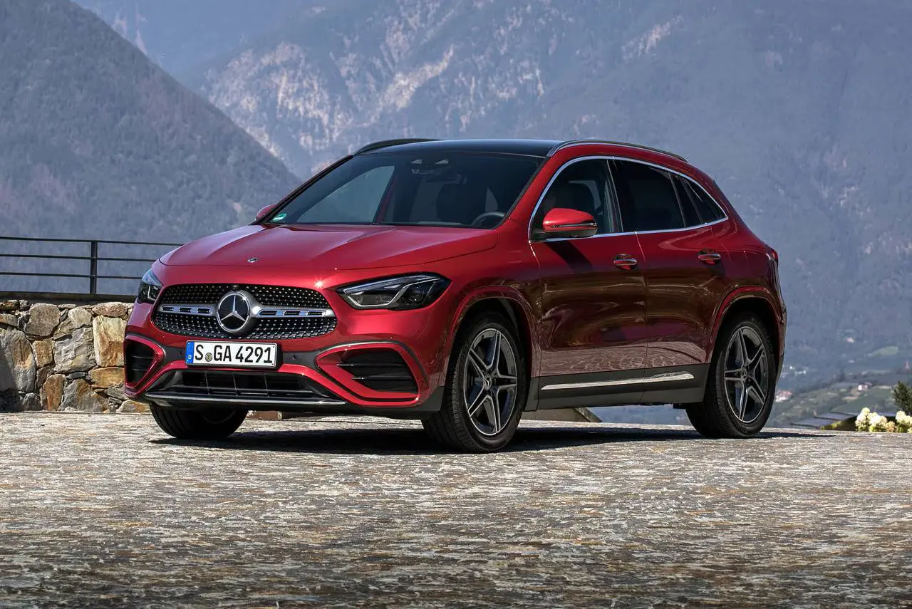 2025 MERCEDES Gla