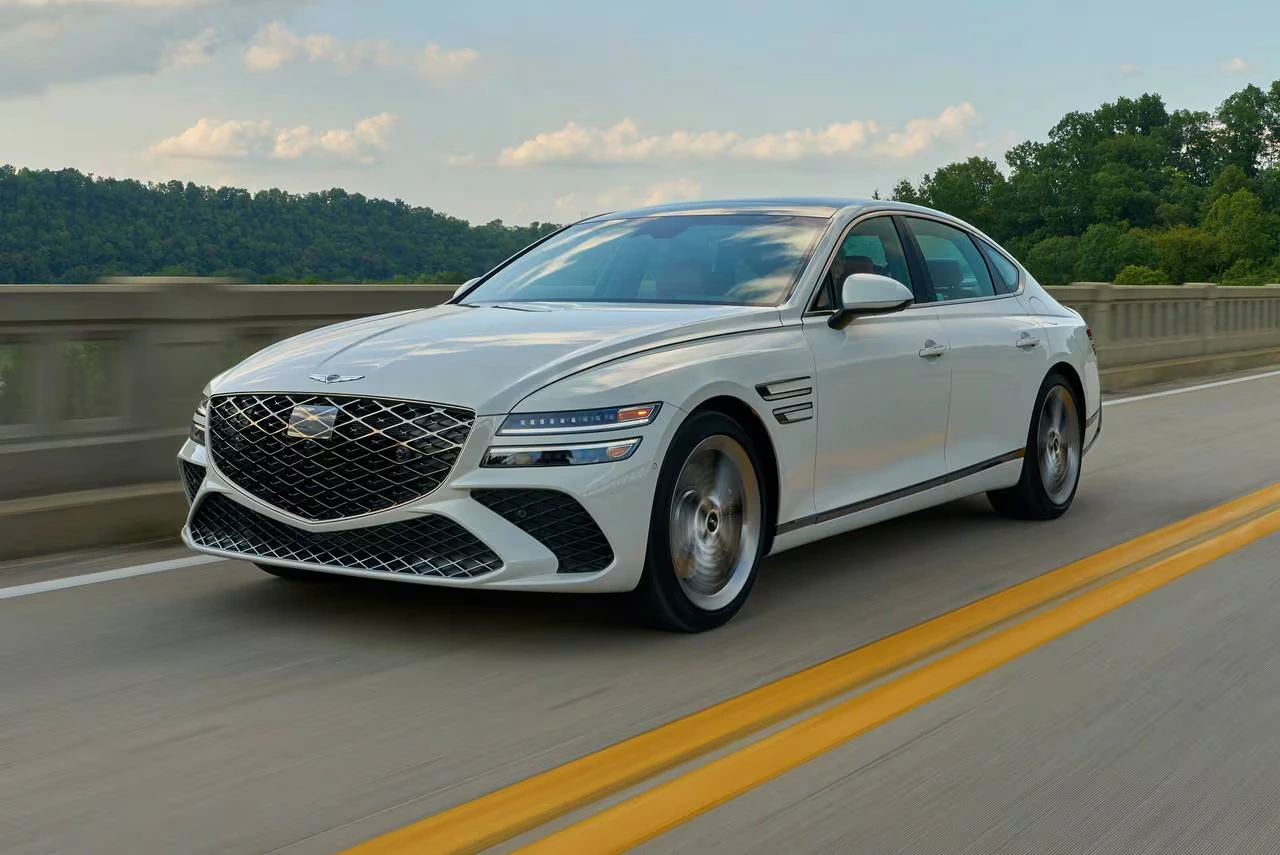 2025 GENESIS G80