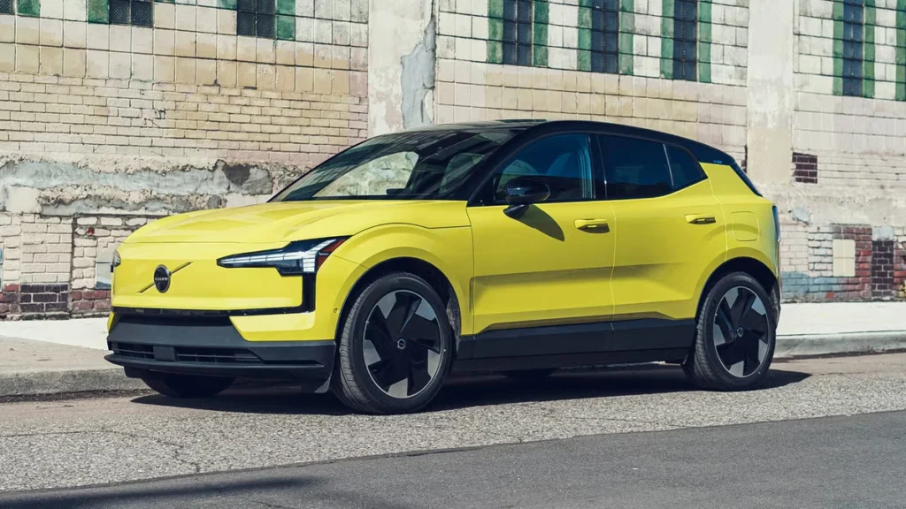 Review: 2025 Volvo Ex30