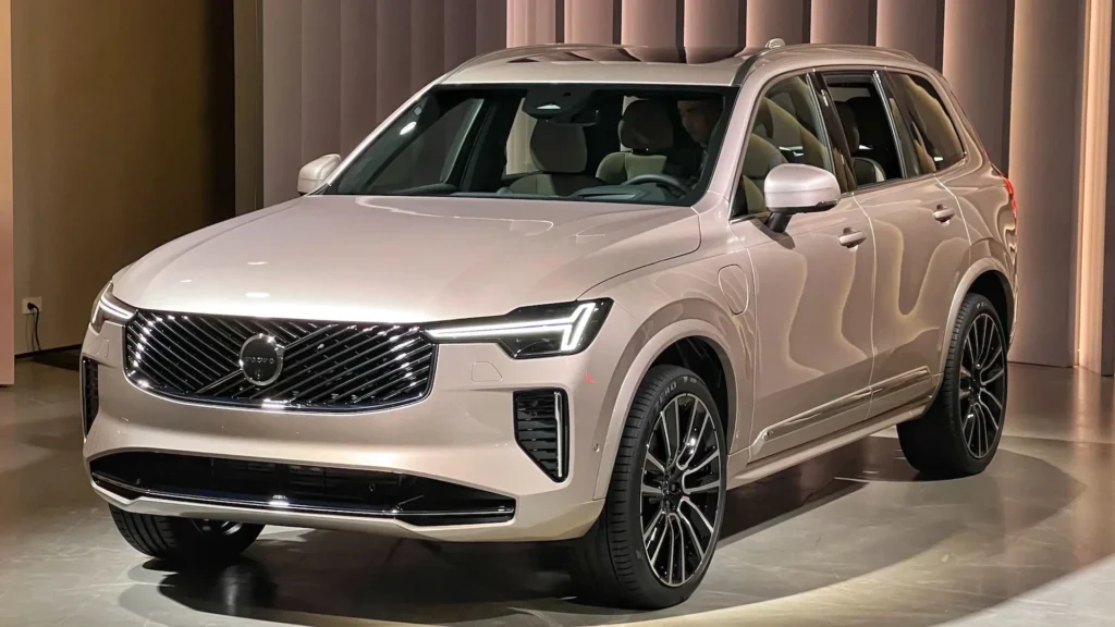 Review: 2025 Volvo XC90
